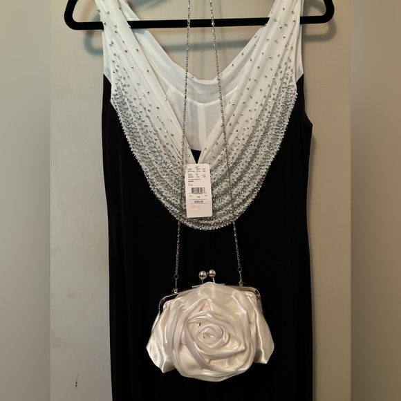 Beautiful rhinestone Black formal dress BNWT - Picture 5 of 5